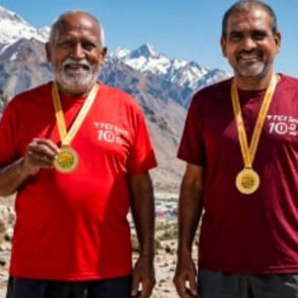 58 और 70 की उम्र में लद्दाख मैराथन की तैयारी:कोंडागांव के 2 बुजुर्ग धावक 42KM दौड़ेंगे, 11,500 फीट ऊंचाई पर देंगे उम्र को चुनौती