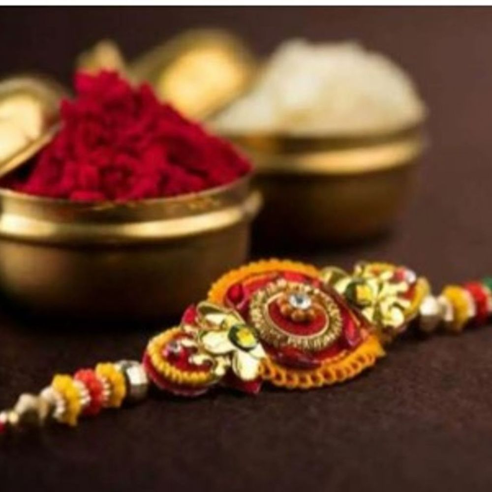 28 अगस्त को रक्षाबंधन:भाई न हो, तो इष्टदेव को बांधें रक्षासूत्र; राखी बांधते समय बोलना चाहिए राजा बलि से जुड़ा मंत्र