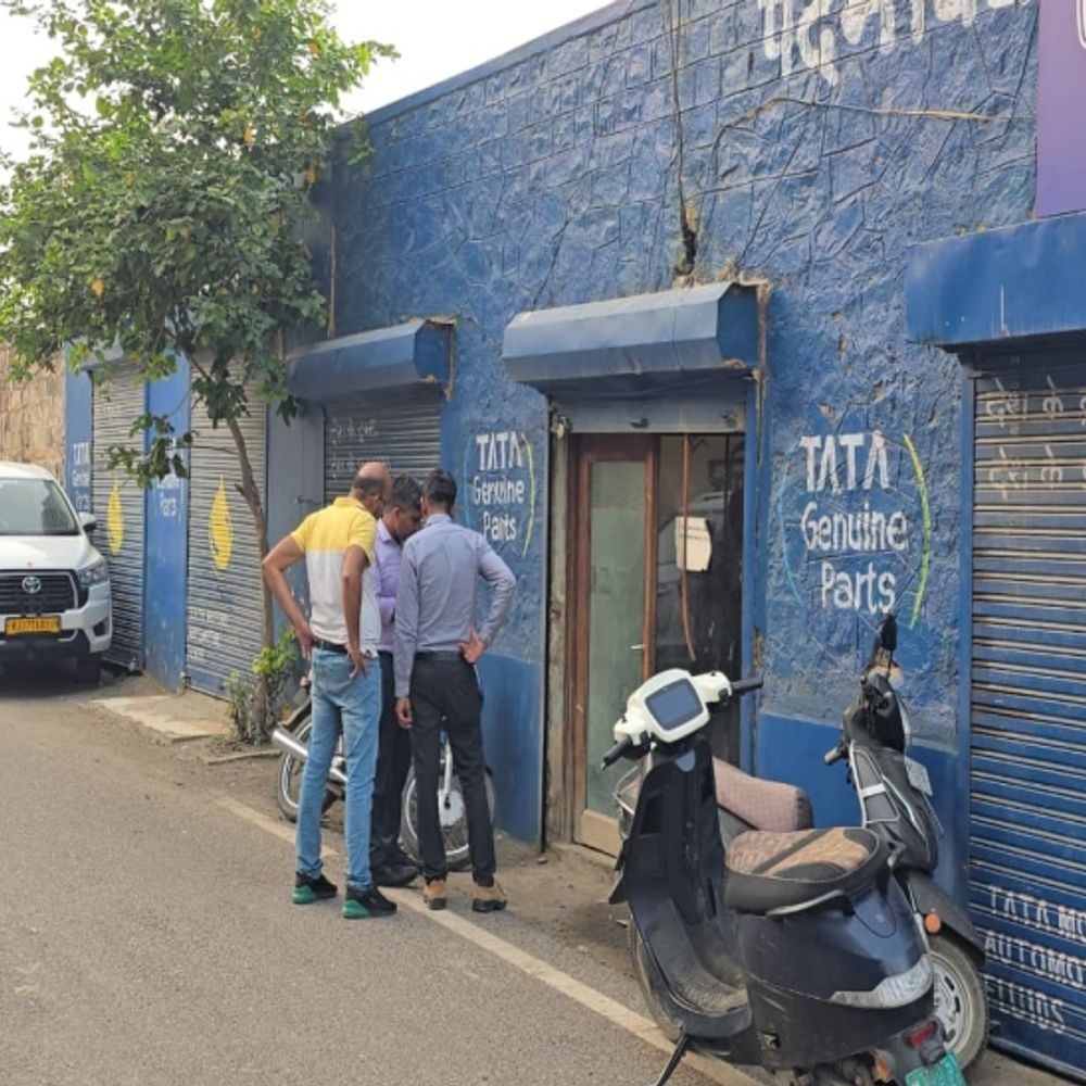 ठेकेदार भजनलाल विश्नोई के ठिकानों पर इनकम टैक्स की रेड:जयपुर से पहुंची टीम ने ऑफिस में खंगाले दस्तावेज; पेपरलीक में SOG कर चुकी गिरफ्तार