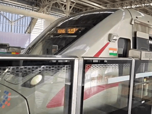 रक्षाबंधन के दिन हर 8 मिनट में मिलेगी नमो भारत:यात्रियों की सुविधा के लिए दिल्ली-मेरठ कॉरिडोर पर लगेंगी 47 अतिरिक्त ट्रिप्स