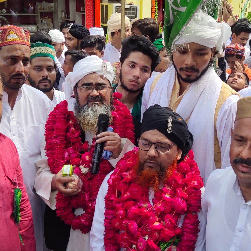लखनऊ में ईद मिलादुन्नबी पर 6 किमी लंबा निकलेगा जुलूस:1 लाख से ज्यादा लोगों के जुटने की उम्मीद, ड्रोन कैमरों से हो रही है निगरानी