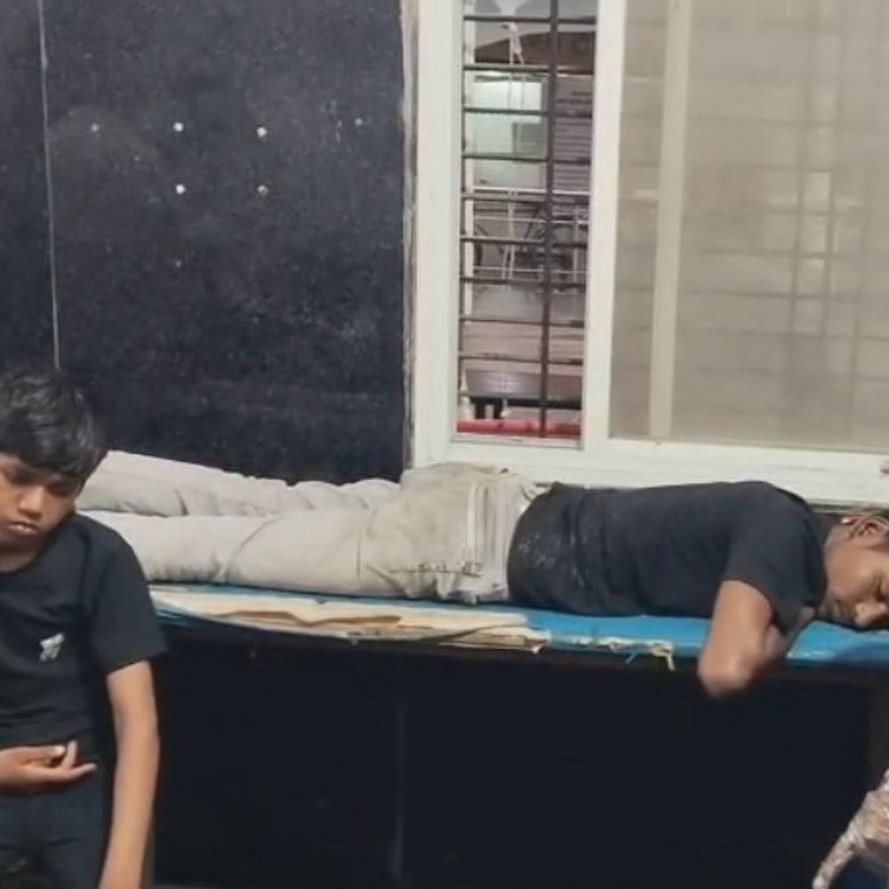 मैहर में दो बाइक की टक्कर में 6 घायल:कटनी से बहन को लेने आया था भाई, जन्मदिन मनाकर लौट रहे थे दोस्त