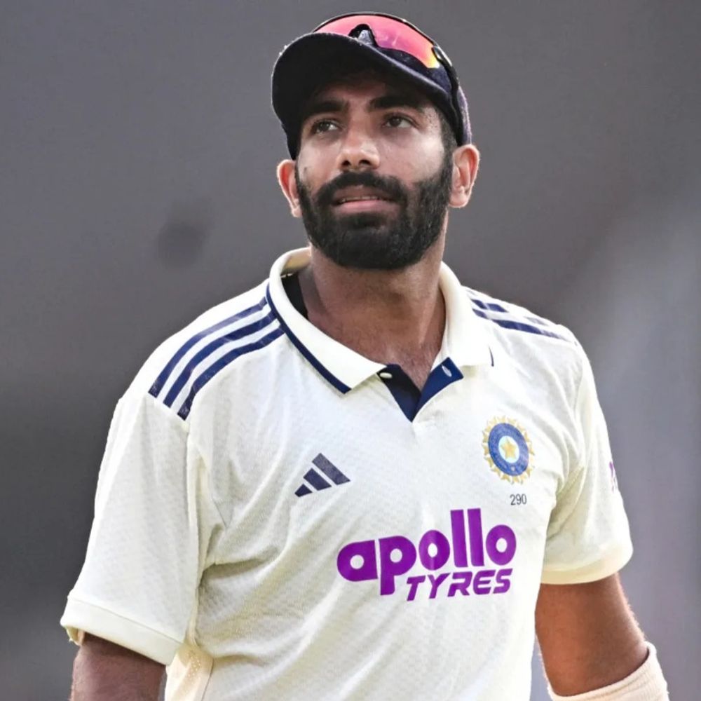 
                 ऑस्ट्रेलिया के स्टार्क ने बुमराह से नंबर-1 रैंकिंग छीनी:बांग्लादेश के खिलाफ 10 विकेट लेने का फायदा मिला, 2 साल से टॉप पर थे जसप्रीत 
            