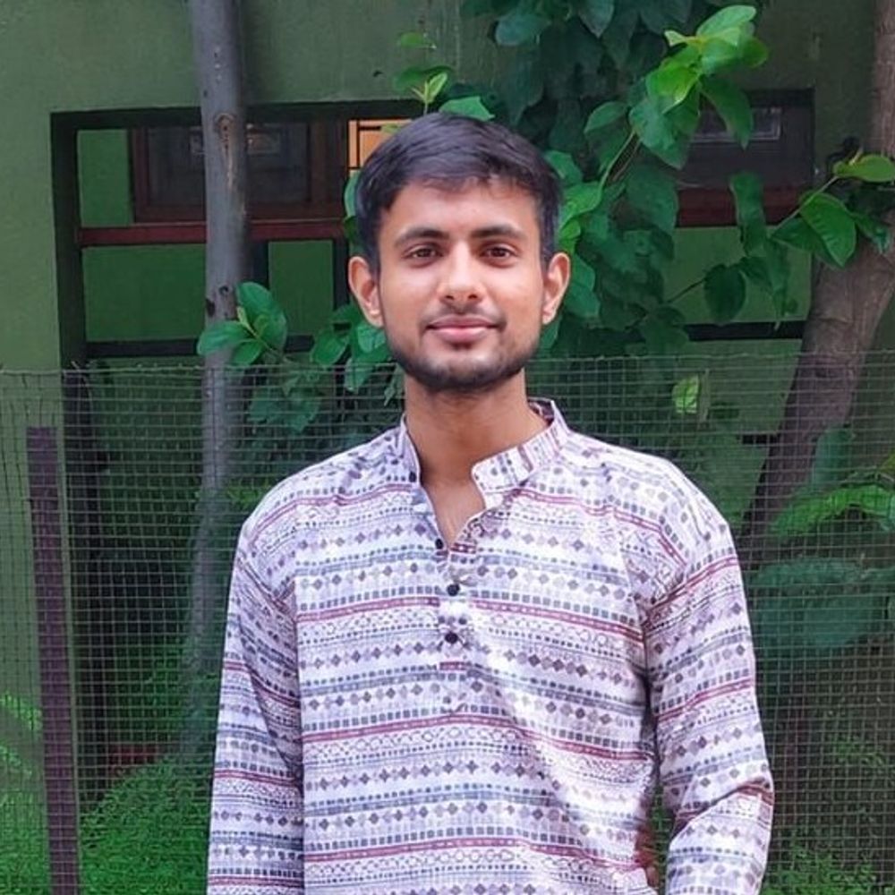 युवक की बरसाती नाले में डूबने से मौत:दोस्तों के साथ नहाते समय हादसा, नई दिल्ली में निजी कंपनी में कार्यरत था