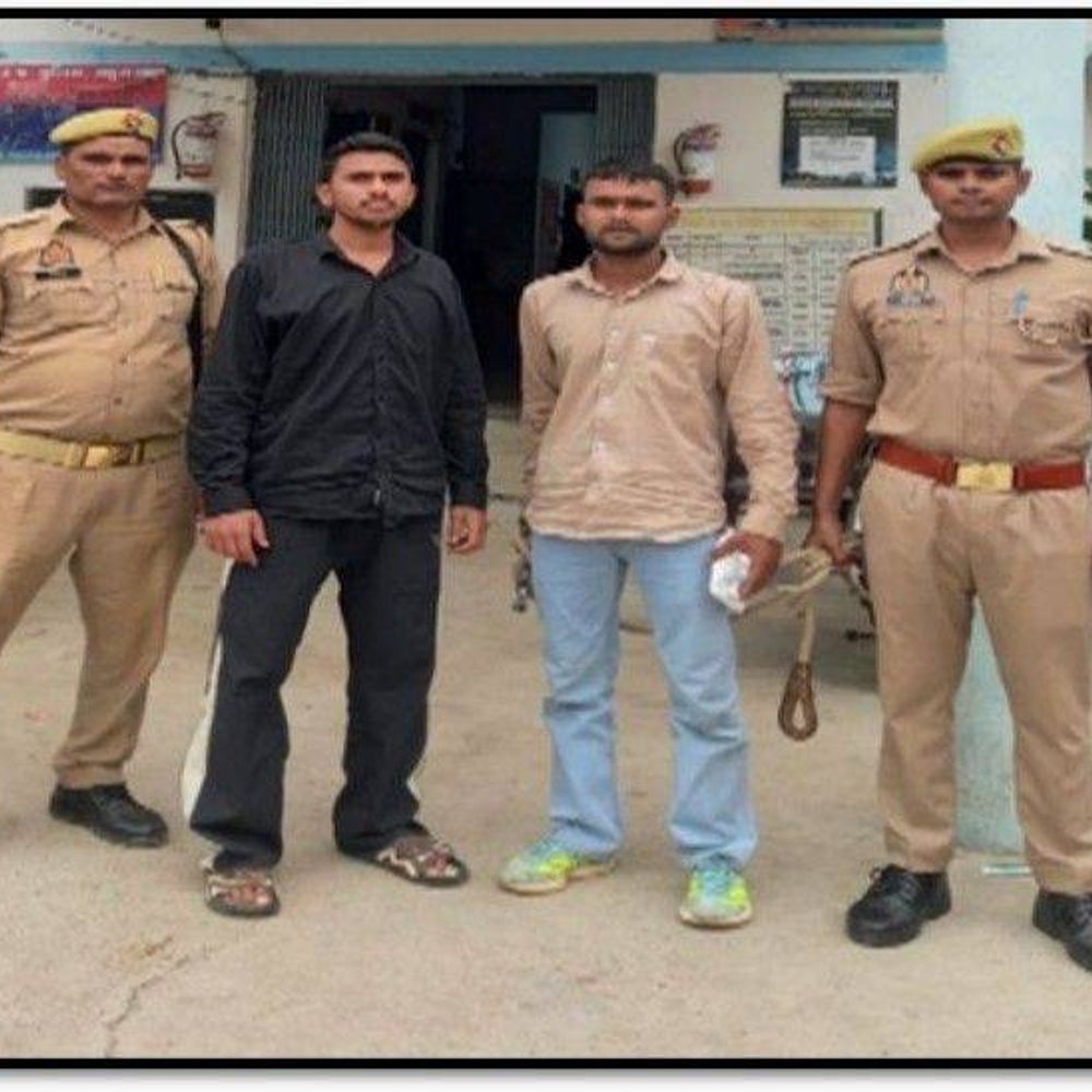 मथुरा में फर्जी आर्मी ID से कैंट में घुसकर जासूसी:एक रंगेहाथ पकड़ा, साथी 24 घंटे में गिरफ्तार; मिलिट्री इंटेलिजेंस और पुलिस की कार्रवाई