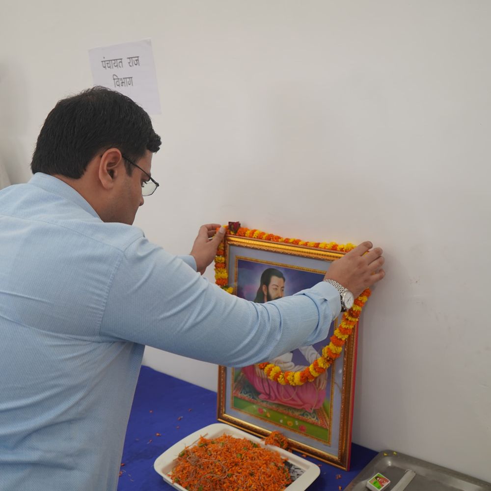 DM बोले-'सरकारी सुविधाओं के प्रति जागरूक रहें':अररिया समरसता अभियान में 90 आवेदन आए, 66 का निपटारा
