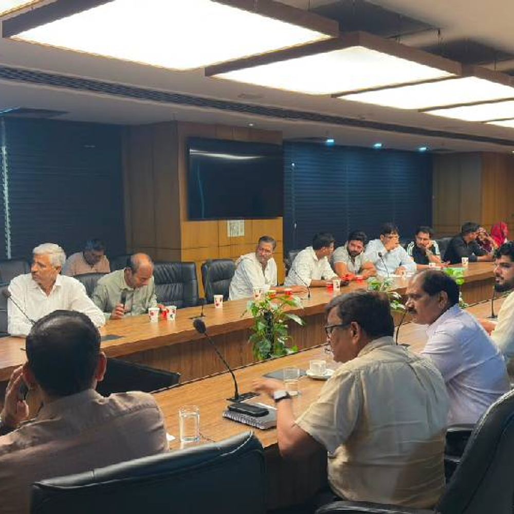 ग्रेटर नोएडा के किसानों को बड़ा फायदा:मुआवजा दर में 55 फीसद तक बढ़ोतरी, अब मिलेगा 6415 रुपये प्रति वर्ग मीटर