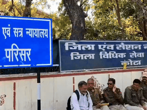 नाबालिग से रेप के दोषी चाचा को 20-साल की सजा:अकेली पाकर दीवार फांदकर घर में घुसा था, पीड़िता को जान से मारने की देता था धमकी