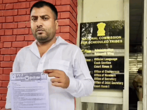 मोहित जाटव प्रकरण में DM-SSP को दूसरा नोटिस:SC आयोग ने 7 दिन में जवाब मांगा, समन जारी करने की बात