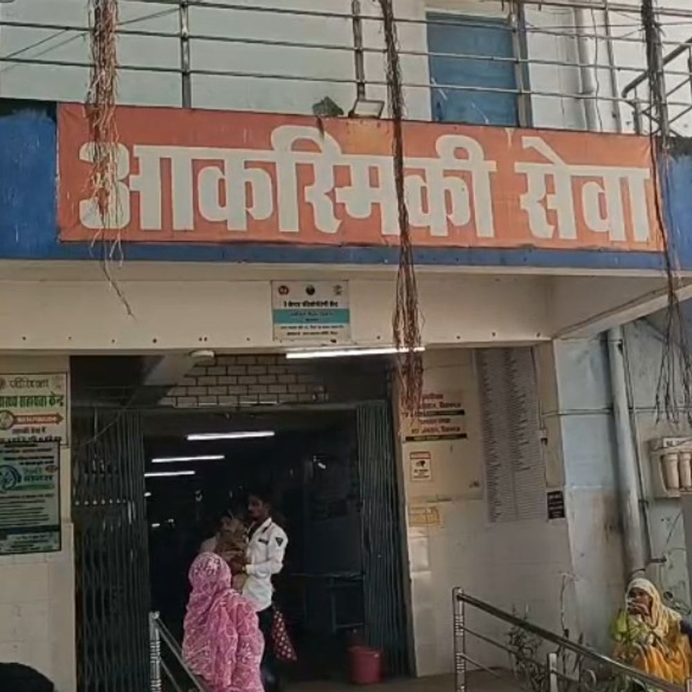 किशनगंज सड़क हादसे में डॉक्टर की मौत:दोस्त बोले-'अस्पताल पहुंचने के 3 घंटे तक इलाज नहीं मिला',परिजनों ने की जांच की मांग