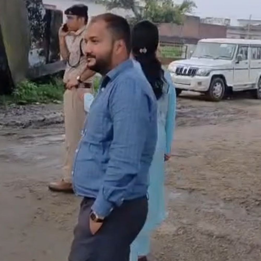 राजा की सीकरी बवाल में 3 महिलाएं समेत 4-हिरासत में:बदायूं में अब तक 13 पर कार्रवाई, प्रधानी की तैयारी और जमीन विवाद को बताया वजह