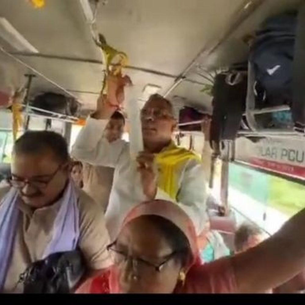 आज अखबार नहीं, पढ़िए अंबेडकरनगर की 5 खबरें:मंत्री OP राजभर ने रोडवेज बस में सफर किया, 25 हजार का इनामी बदमाश मुठभेड़ में घायल