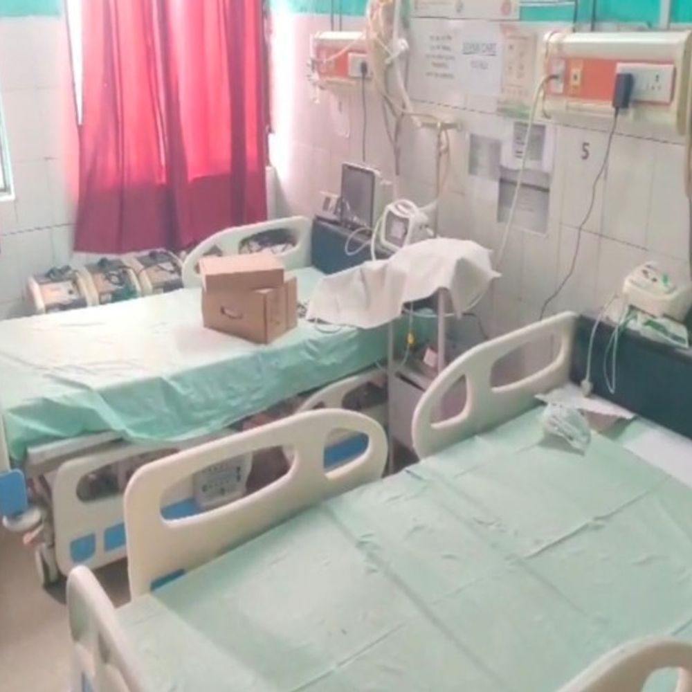 सुल्तानपुर में स्वाइन फ्लू अलर्ट, स्वास्थ्य विभाग तैयार:राजकीय मेडिकल कॉलेज में तैयारी अधूरी, सीएमओ ने सीएचसी-पीएचसी पर दिए बेड
