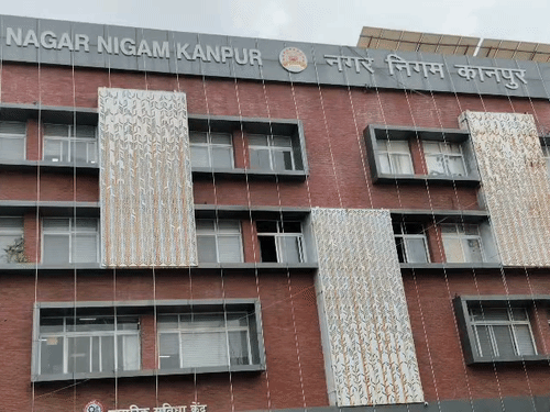 कानपुर नगर निगम में 400 ठेकेदार जांच के घेरे में:अब CDO की टीम खोलेगी अफसरों और सिंडीकेट का राज, 10 दिन में देनी होगी रिपोर्ट