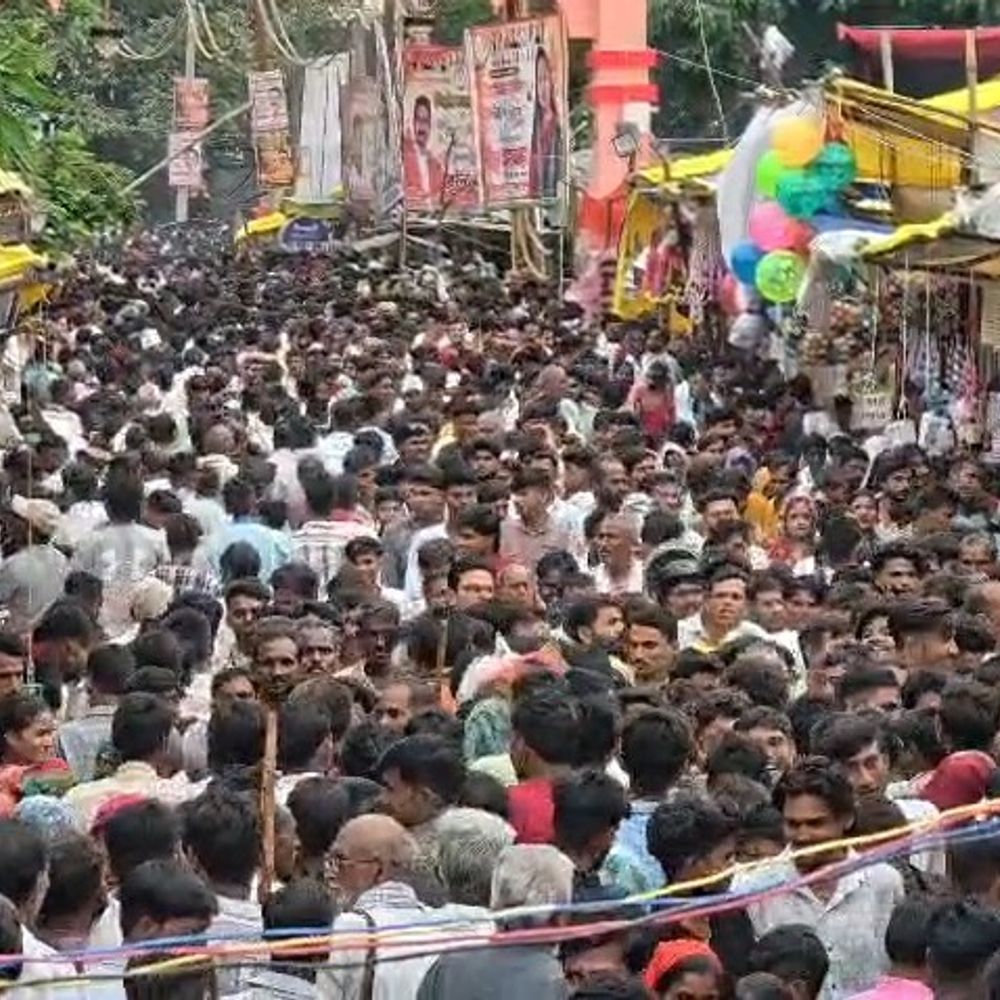महोबा में 845वें ऐतिहासिक कजली मेले का आगाज:आल्हा-ऊदल के शौर्य की याद में उमड़ा जनसैलाब; राष्ट्रीय मेला बनाने का प्रयास