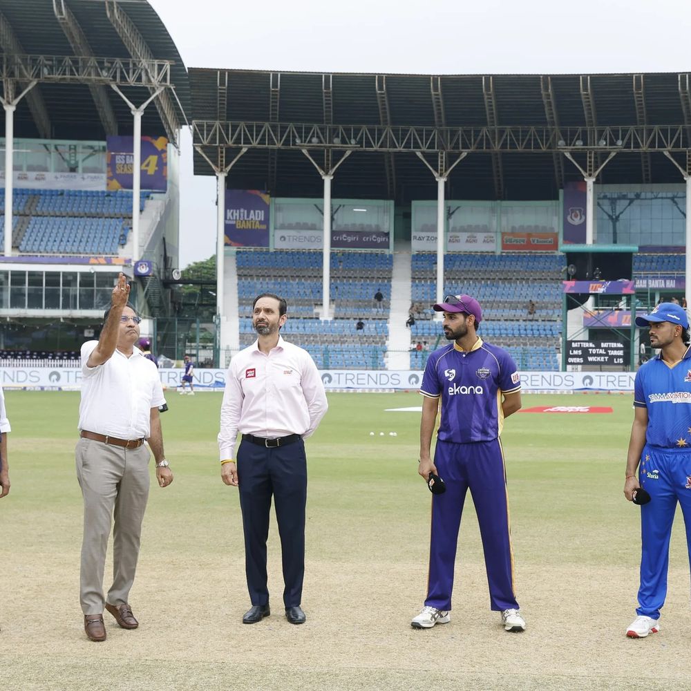 ग्रीनपार्क में बारिश ने बिगाड़ा UP T-20 का खेल:मेरठ-लखनऊ का मैच रद्द, 8.3 ओवर ही हो सका मुकाबला; दोनों टीमों को 1-1 अंक