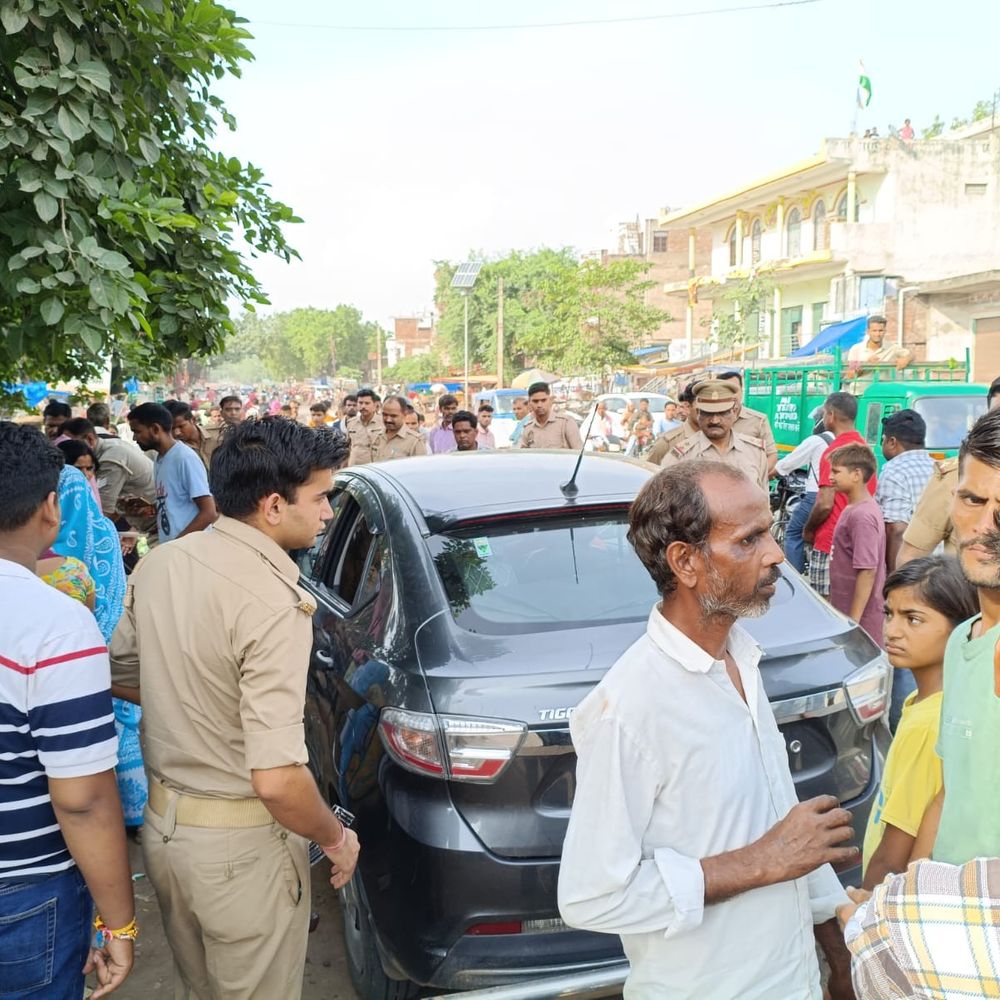 प्रसव के बाद महिला की मौत, परिजन ले गए शव:आगरा में उपचार के दौरान जच्चा की मौत, बिना पोस्टमार्टम कानूनी कार्रवाई के ले गए शव