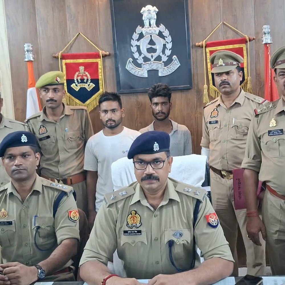 गर्लफ्रेंड के शौक पूरे करने के लिए बने लुटरे:बरेली में ऑटो लूटा, पुलिस ने 2 आरोपियों को गिरफ्तार किया