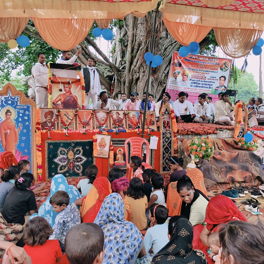 कौशांबी में अवंती बाई लोधी की जयंती मनाई:अमर शहीद गुलाब सिंह लोधी को दी श्रद्धांजलि, युवाओं से बलिदान से प्रेरणा लेने का आह्वान