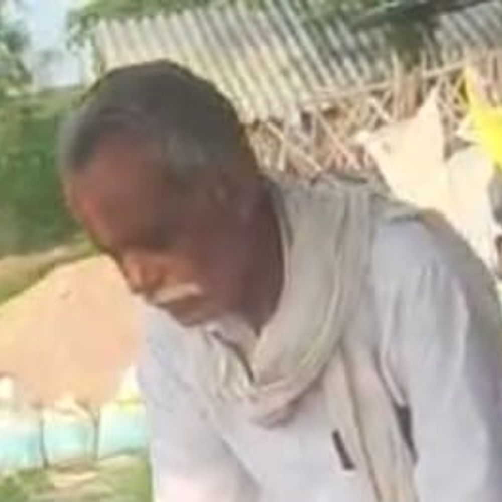 कन्नौज में बैंक कर्ज से परेशान बुजुर्ग ने लगाई फांसी:परिजनों ने नहीं कराया पोस्टमार्टम, अंतिम संस्कार किया