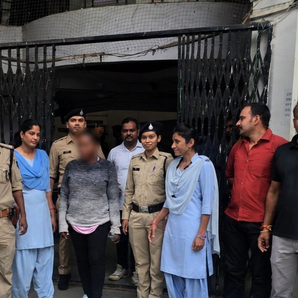 नाइजीरियन महिला को मुंबई ले जाएगी इंदौर पुलिस:उसकी बहन से भी होगी पूछताछ, 57 ग्राम कोकीन के साथ हुई थी गिरफ्तार