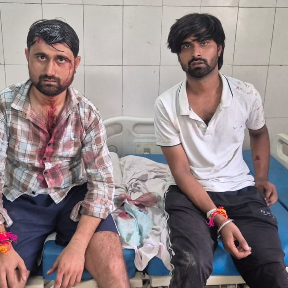 भाई न बोलने पर खूनी संघर्ष, एक की हत्या:गाजियाबाद के मुरादनगर में दो पक्षों में जमकर चली तलवारें, 8 घायल