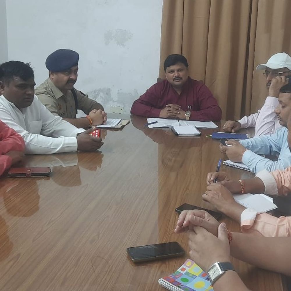 बिजनौर में एससी-एसटी आयोग सदस्य ने की जनसुनवाई:विभागीय योजनाओं की प्रगति की समीक्षा, अधिकारियों को निर्देश