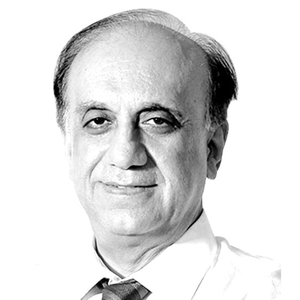 मिन्हाज मर्चेंट का कॉलम:पेशेवरों व टेक्नोक्रेट्स को बड़ी जिम्मेदारियां दी जानी चाहिए