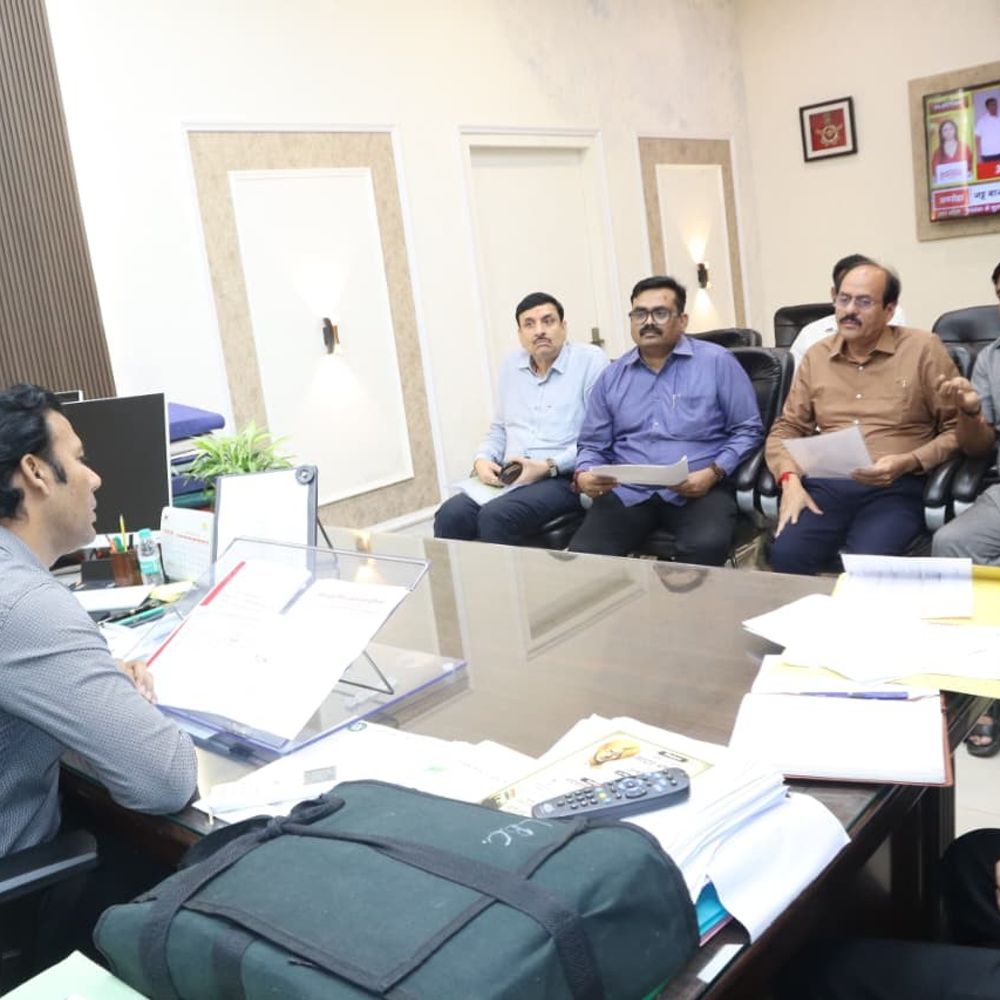 सहारनपुर में बकाया गन्ना भुगतान पर DM सख्त:गांगनौली मिल को 98 करोड़ चुकाने के निर्देश, नए पेराई सत्र से पहले किसानों को मिलेगी राहत