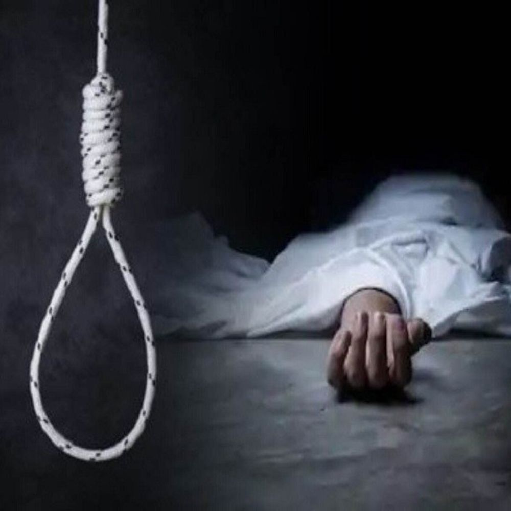 सरकारी नौकरी नहीं लगी तो युवक ने दी जान:कानपुर में फंदे से लटका मिला शव, भाई बोला- कई सालों से तैयारी कर रहा था