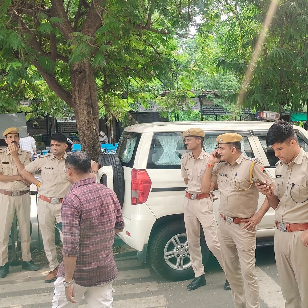 बांसवाड़ा नगर परिषद में 185 उम्मीदवार चुनाव लड़ेंगे:कांग्रेस और बीएपी के 1-1 उम्मीदवार समेत 27 ने नाम लिया वापस