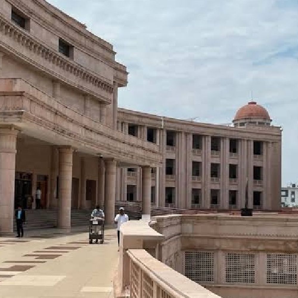 हाईकोर्ट में 21 जुलाई की घटना पर सुनवाई:अब यूपी पुलिस की इंटेलिजेंस विंग करेगी: IB ने जांच से जताई असमर्थता, कोर्ट ने डीजी इंटेलिजेंस को बनाया पक्षकार