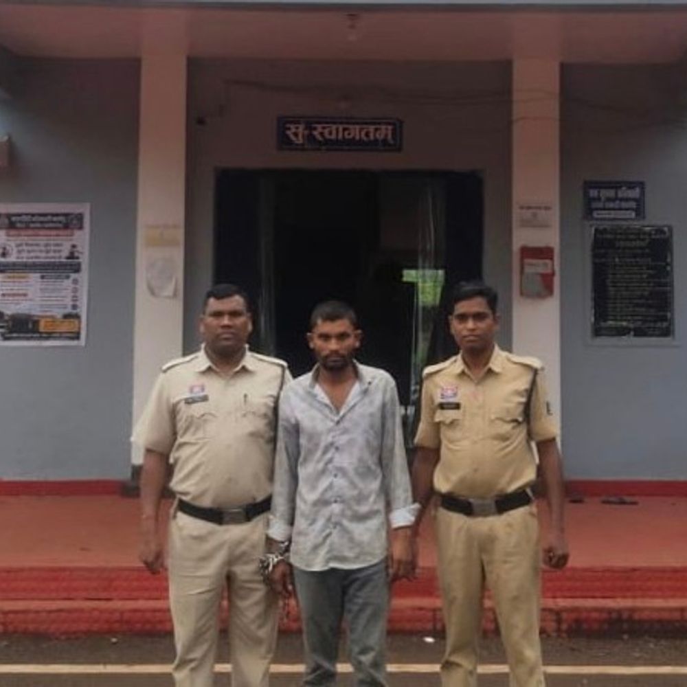 ‘दुबई से हूं’ कहने पर भड़का,राहगीर पर चाकू से हमला:बालोद में युवक ने चाकू से गले पर किया वार; आरोपी गिरफ्तार