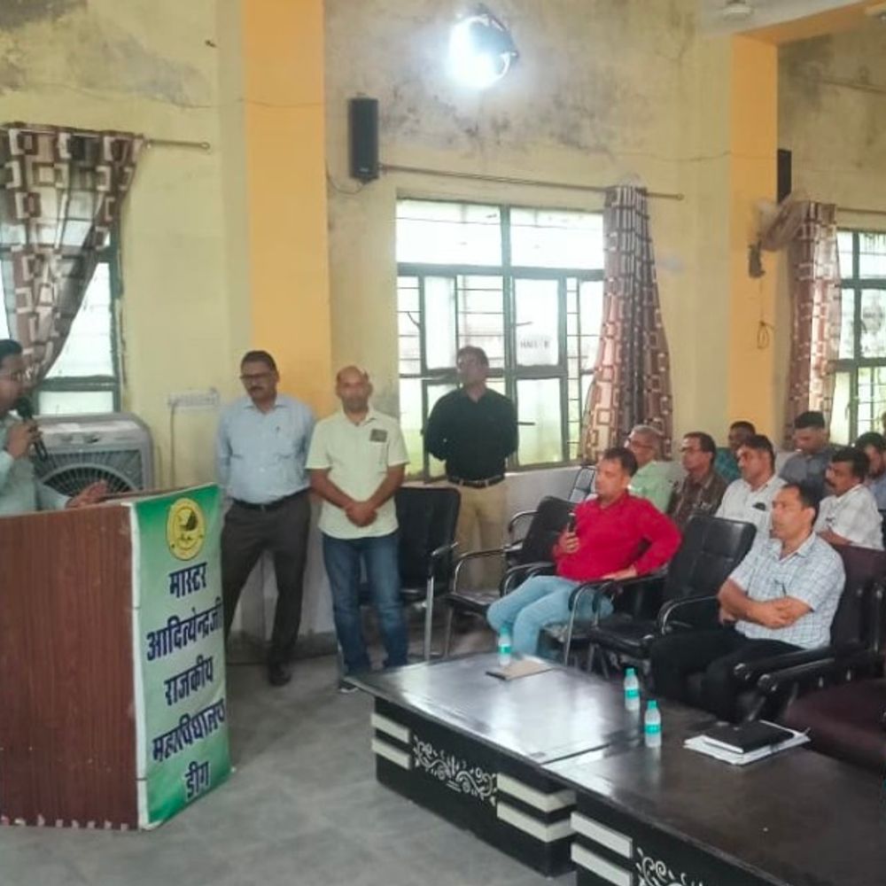 डीग में निकाय चुनाव के लिए दूसरा प्रशिक्षण:202 मतदान कर्मियों ने सीखी मतदान प्रक्रिया, कलेक्टर ने लिया जायजा