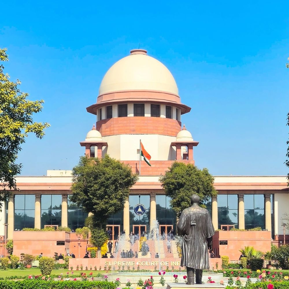 सुप्रीम कोर्ट बोला- लॉ स्टूडेंट्स पर कार्रवाई यूनिवर्सिटी का अधिकार:जब तक वकील नहीं बनते, बार काउंसिल छात्रों पर एक्शन नहीं ले सकती