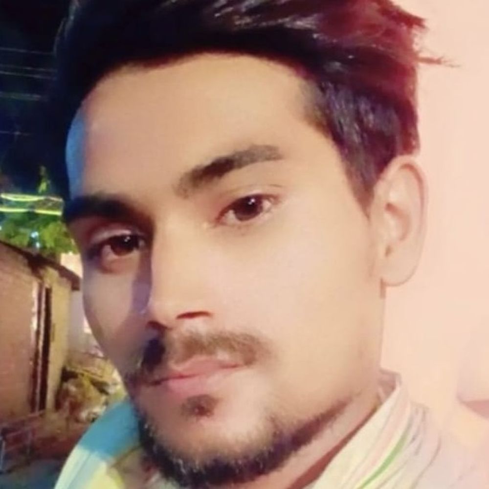 शादी वाले घर में करंट से युवक की मौत:लाइट मैकेनिक था युवक, सजावट के दौरान लगा तेज करंट; डॉक्टरों ने मृत बताया