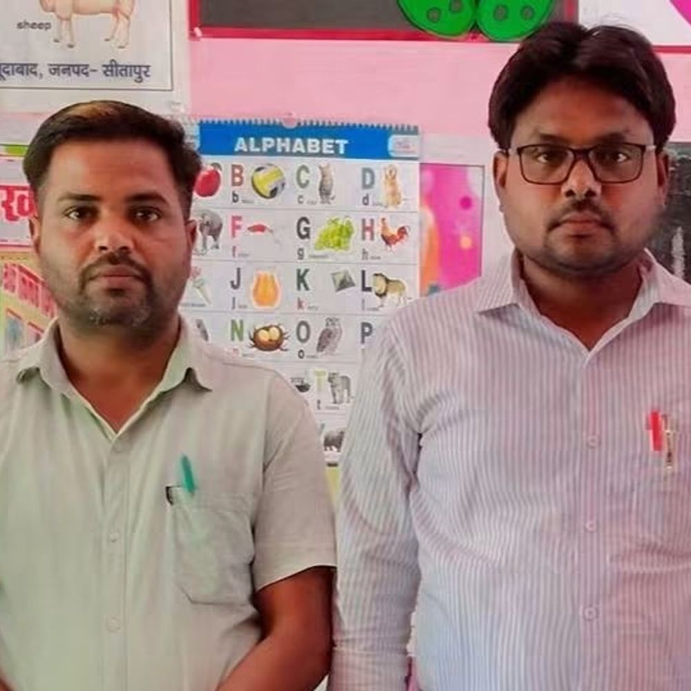 शिक्षा में नवाचार का सम्मान:महमूदाबाद के दो शिक्षकों का जिले स्तर पर उत्कृष्ट शिक्षक सम्मान के लिए चयन