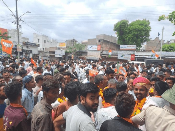 पाली में 30 GEN-Z चुनावी मैदान में:एक ही नाम के 2 उम्मीदवार, वार्ड 54 में 6 महिलाएं आमने-सामने; पढ़ें, निकाय चुनाव के रोचक फैक्ट्स