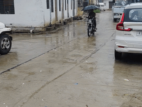 सवाई माधोपुर में 24 घंटे में 1296 एमएम बारिश दर्ज:6 सितंबर तक बारिश का अलर्ट, तेज बारिश के चलते स्कूलों में शनिवार को छुट्टी रही