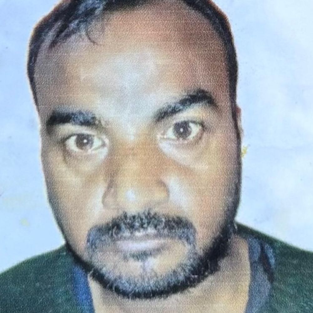 लखनऊ में ट्रांसपोर्टर की संदिग्ध हालात में मौत:घर से पांच किलोमीटर दूर नाले में मिला शव, भाई ने जताई हत्या की आशंका