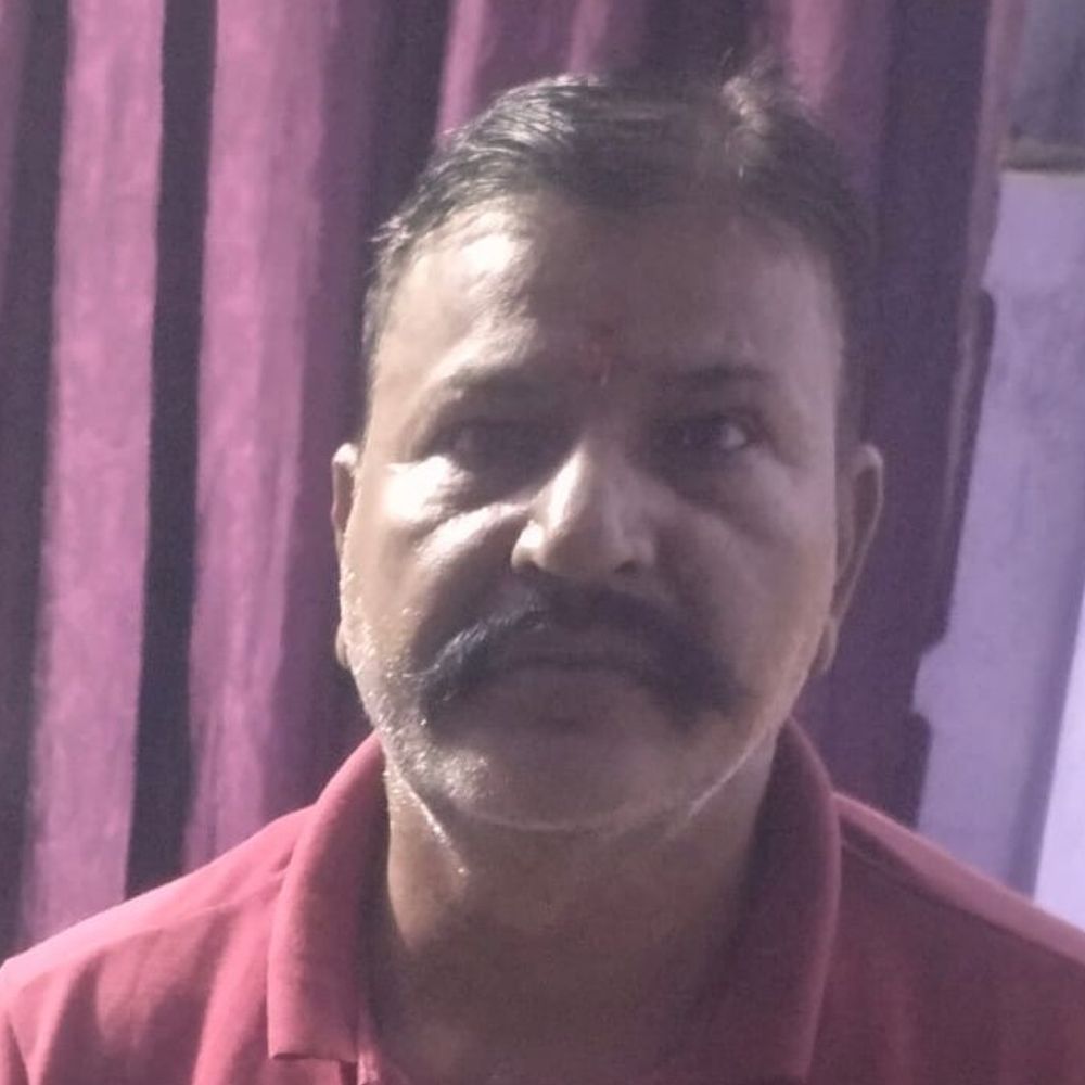 ड्यूटी से लौट रहे सिंचाई विभाग के कर्मचारी की मौत:अज्ञात वाहन ने बाइक को मारी टक्कर; बरेली में इलाज के बाद पीलीभीत लाए, देर रात तोड़ा दम