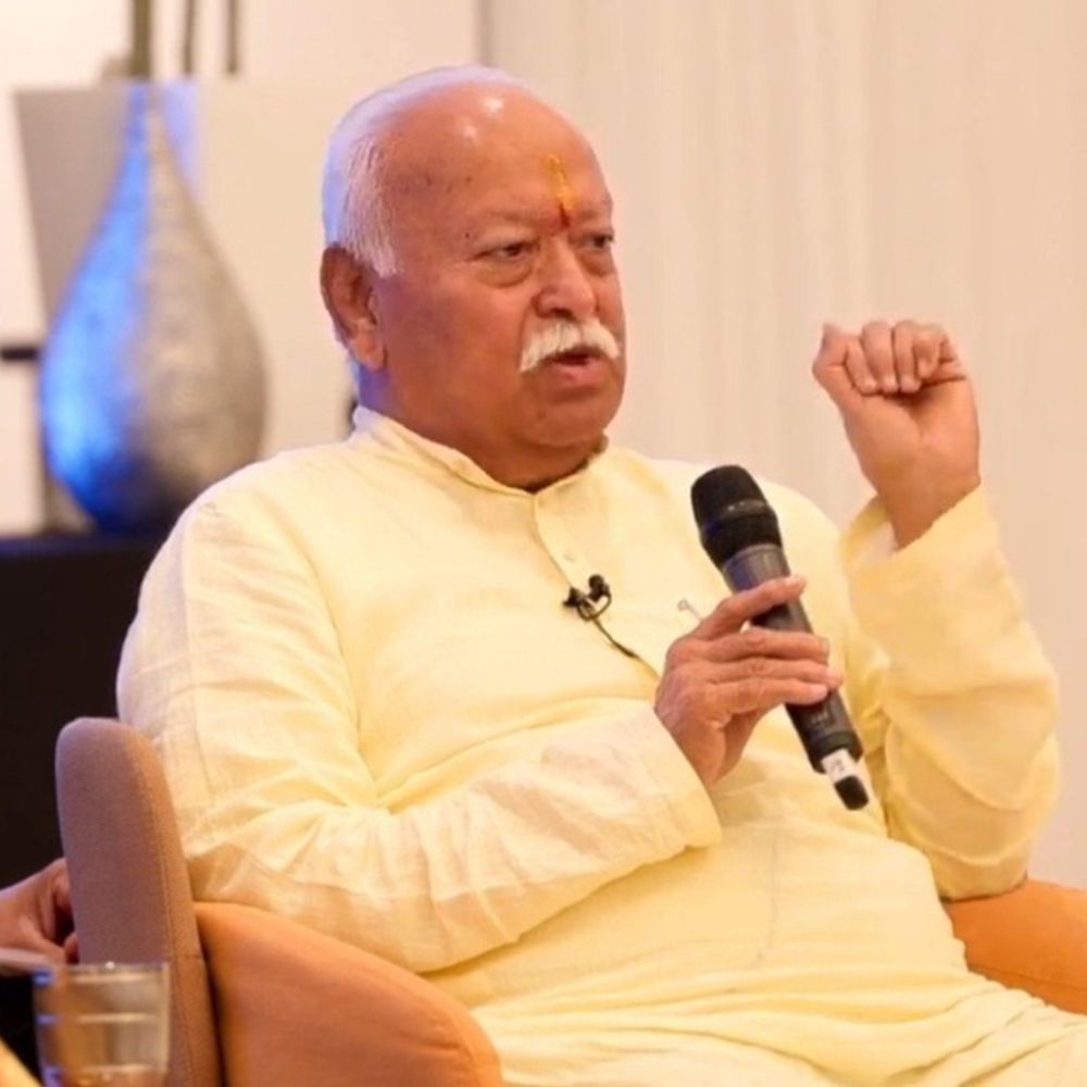 RSS प्रमुख बोले- हिंदू सोच में अपनापन सबसे ऊपर:लोग अपनी कर्मभूमि के प्रति ईमानदार रहें; ब्रिटेन के प्रति वफादार रहते हुए भारत की सेवा करें