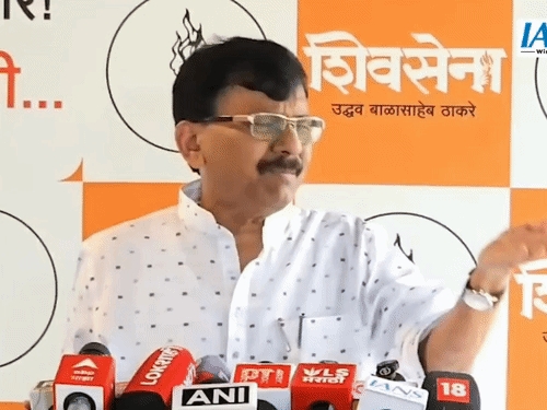 संजय राउत बोले- जेल जाने के बाद उन्हें कैंसर हुआ:राहुल ने पॉइजन टेस्ट की सलाह दी थी, शिवसेना यूबीटी सांसद ने 100 दिन जेल में बिताए थे