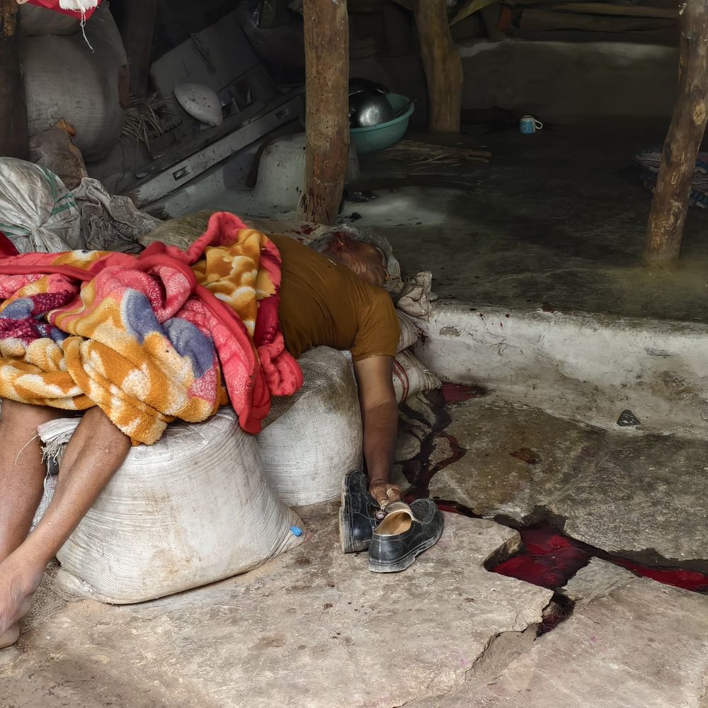 दामाद ने कुल्हाड़ी से ससुर की गर्दन काटी:भांजी पर भी किया वार, घायल; पत्नी को लेने 2 दिन पहले आया था ससुराल, आरोपी फरार