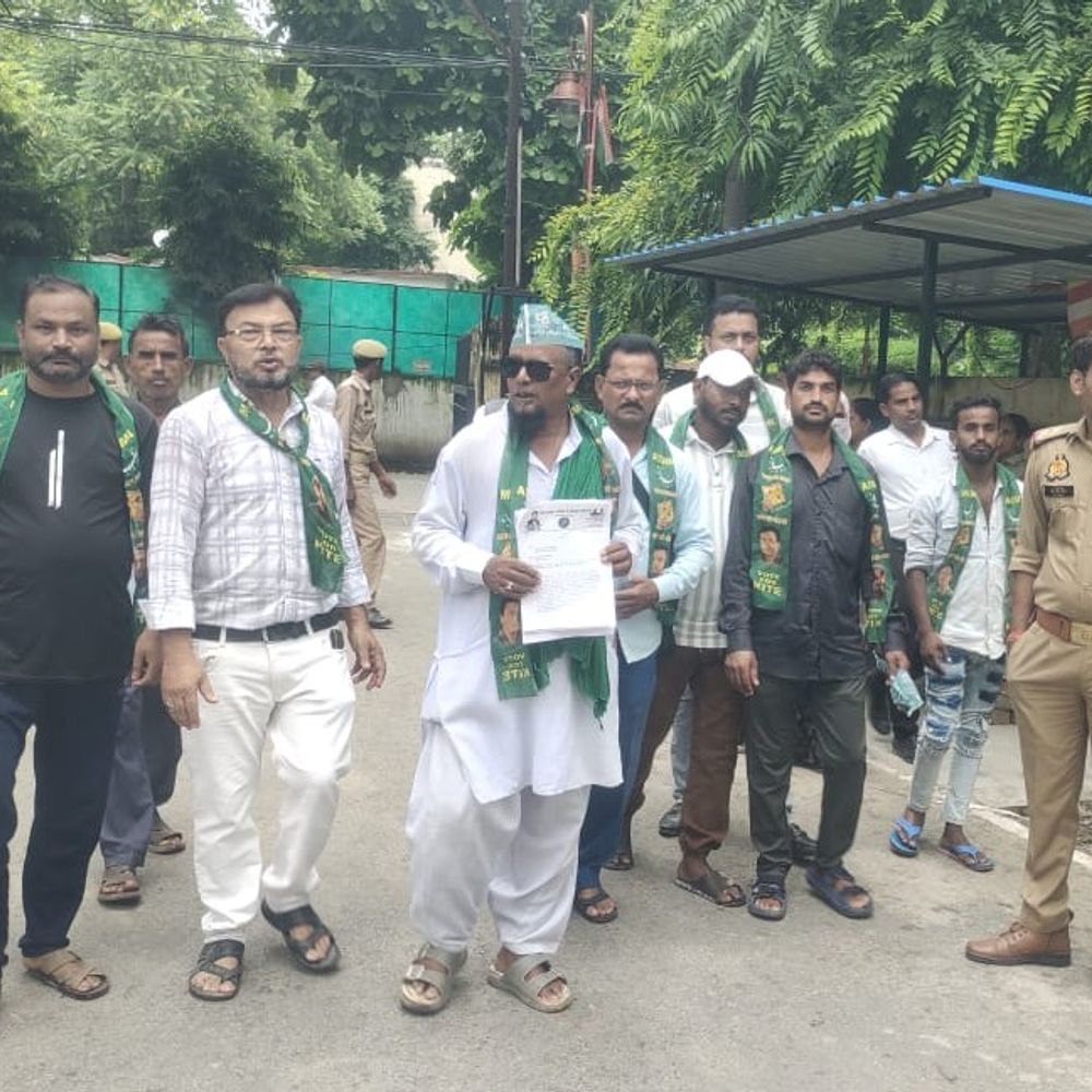 पुरानी मस्जिद ढहाने के विरोध में राष्ट्रपति को ज्ञापन:उन्नाव के नागरिकों ने न्यायिक जांच और उसी जगह पुनर्निर्माण की मांग की