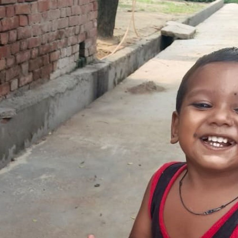 जहरीला दूध पीने से डेढ़ साल के मासूम की तबियत:सैफई मेडिकल कॉलेज में इलाज जारी; परिजनों ने दूध-सब्जी में जहर मिलाने का आरोप लगाया