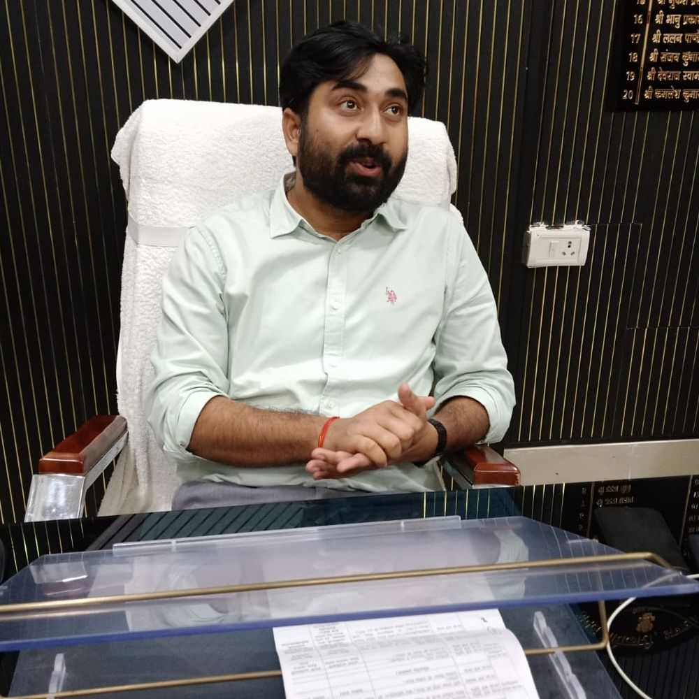 'मारकर पुल से नीचे फेंक देंगे...':बेगूसराय में अतिक्रमण हटाने गए CO पर जानलेवा हमला, महिला समेत 7 नामजद पर FIR दर्ज