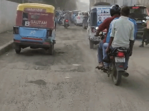 अब सेंसर बताएंगे कानपुर में प्रदूषण की वजह:125 माइक्रो सेंसर से होगी निगरानी, नगर निगम ने IIT की संस्था से मिलाया हाथ
