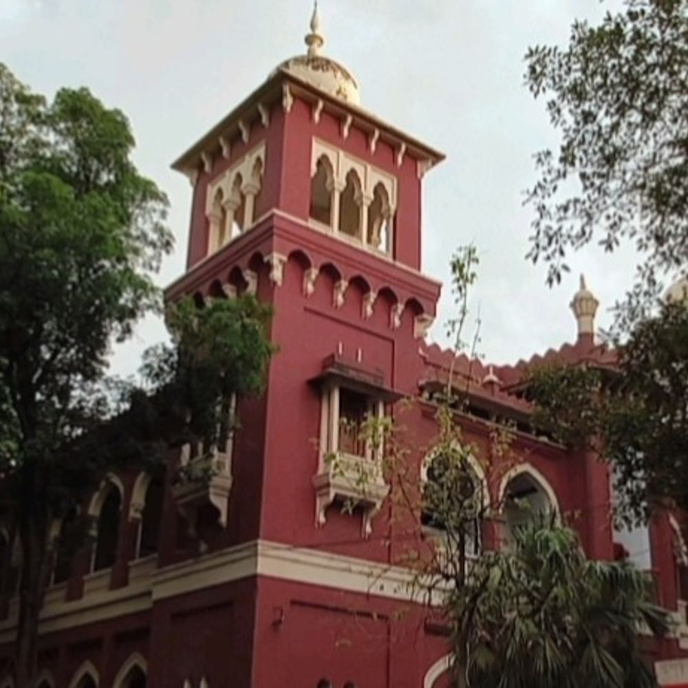 अलीगढ़ में उपभोक्ता आयोग दिया आदेश:तेल कारोबार के नाम पर लिए 12 लाख, न हिसाब दिया न रकम लौटाई, अब 8% ब्याज समेत करना होगा भुगतान