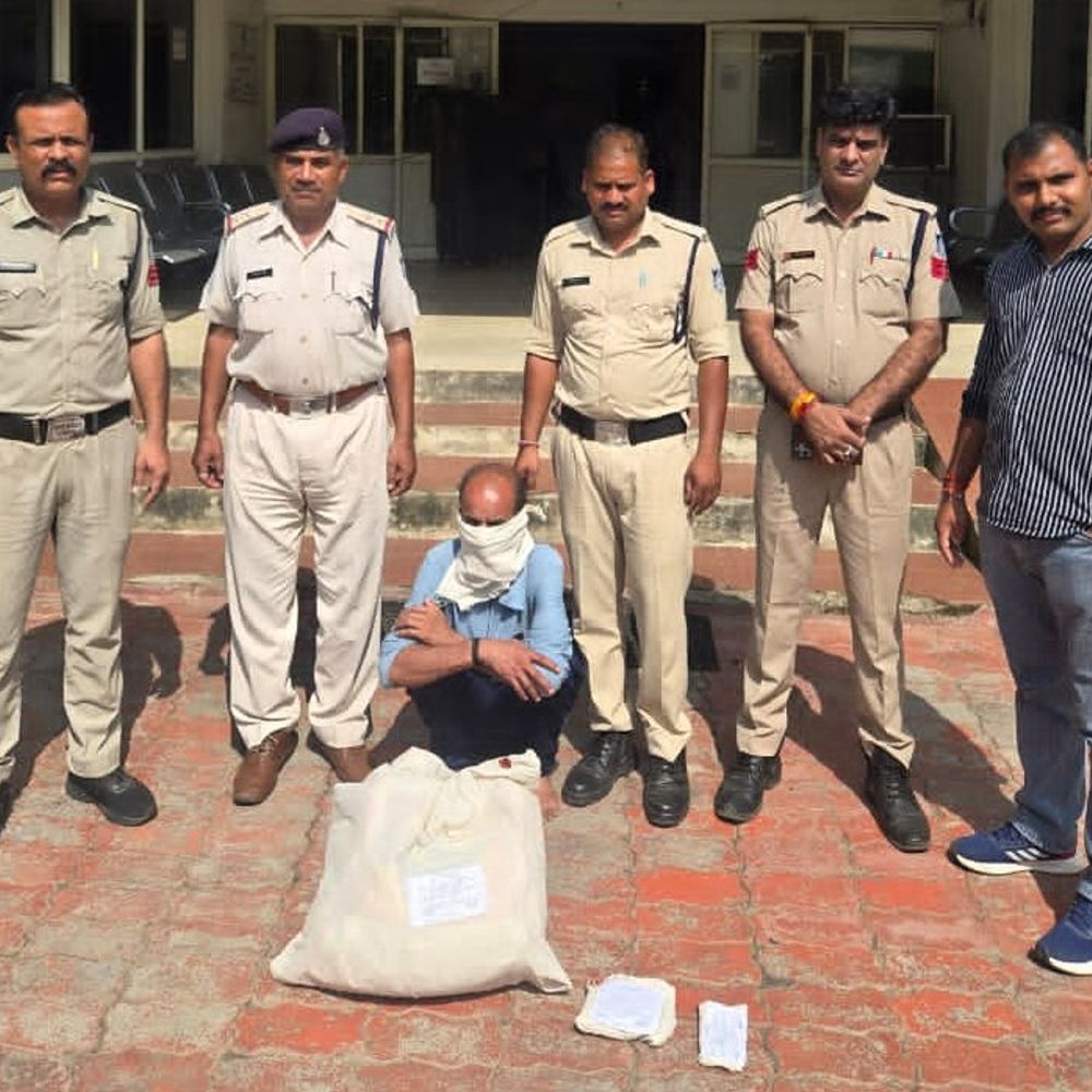 26 लाख की ड्रग्स के साथ तस्कर गिरफ्तार:  260 ग्राम एमडी और 5.15 किलो डोडाचूरा पकड़ा; आरोपी 3 दिन के रिमांड पर – Mandsaur News